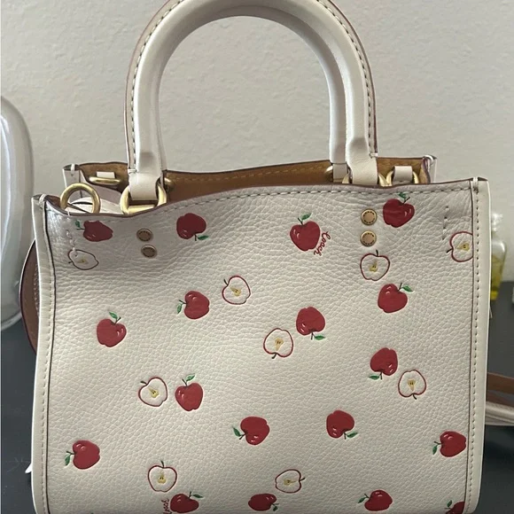 Coach Rogue Apple Print - Picture 3 of 7